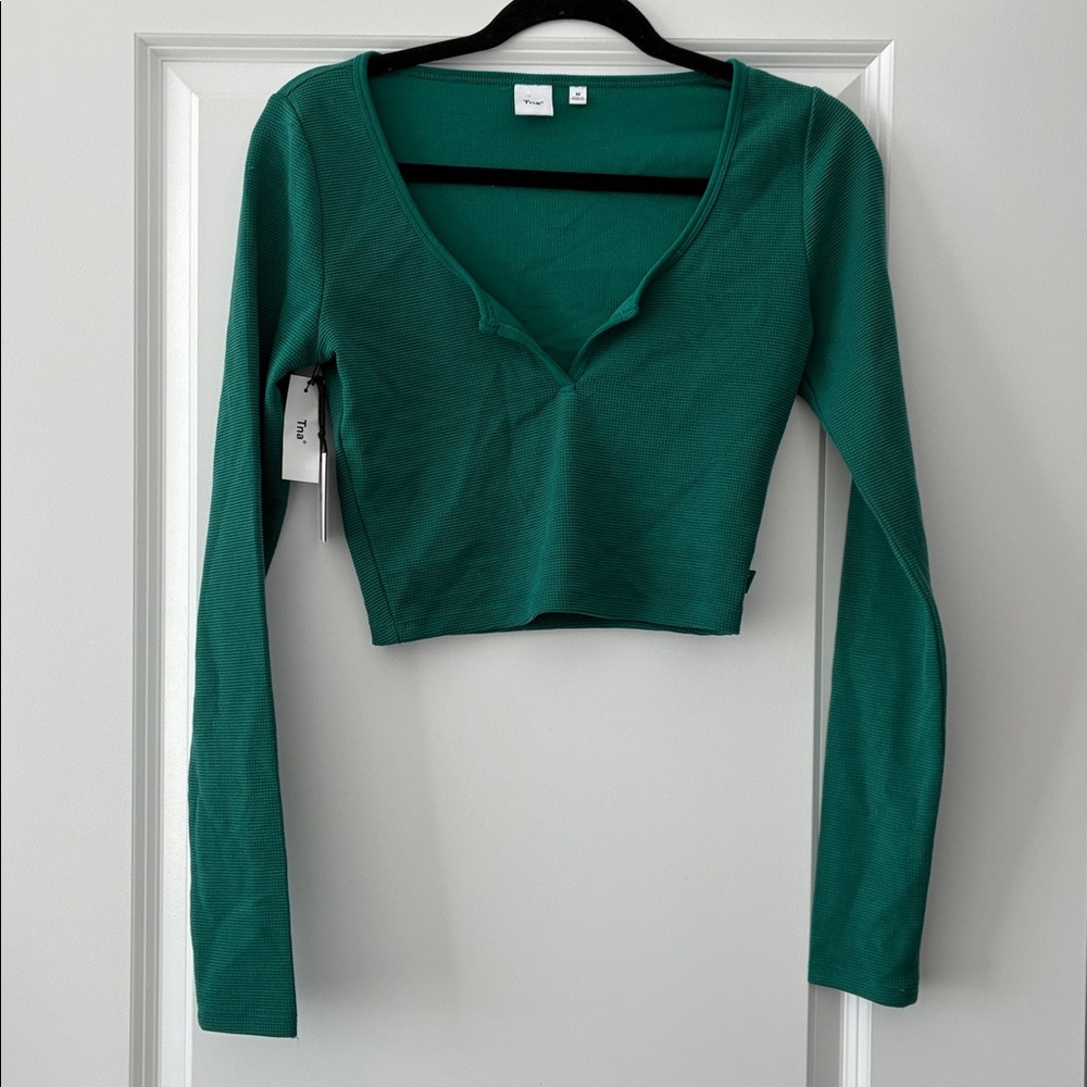 NWT Aritzia TNA Size M Wafflex Scoopneck - Biome Green